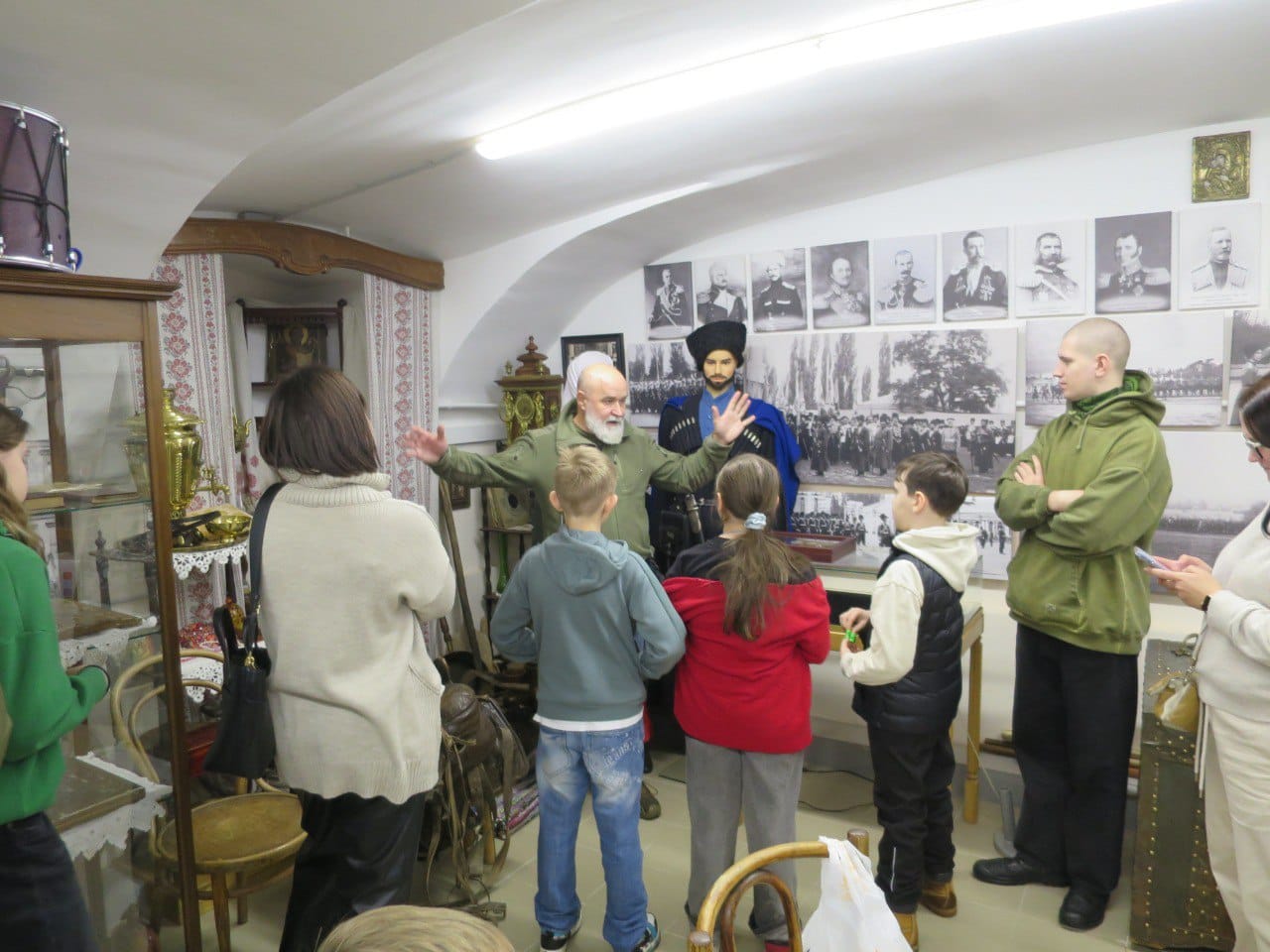 PHOTO 2025 11 25 21 49 10